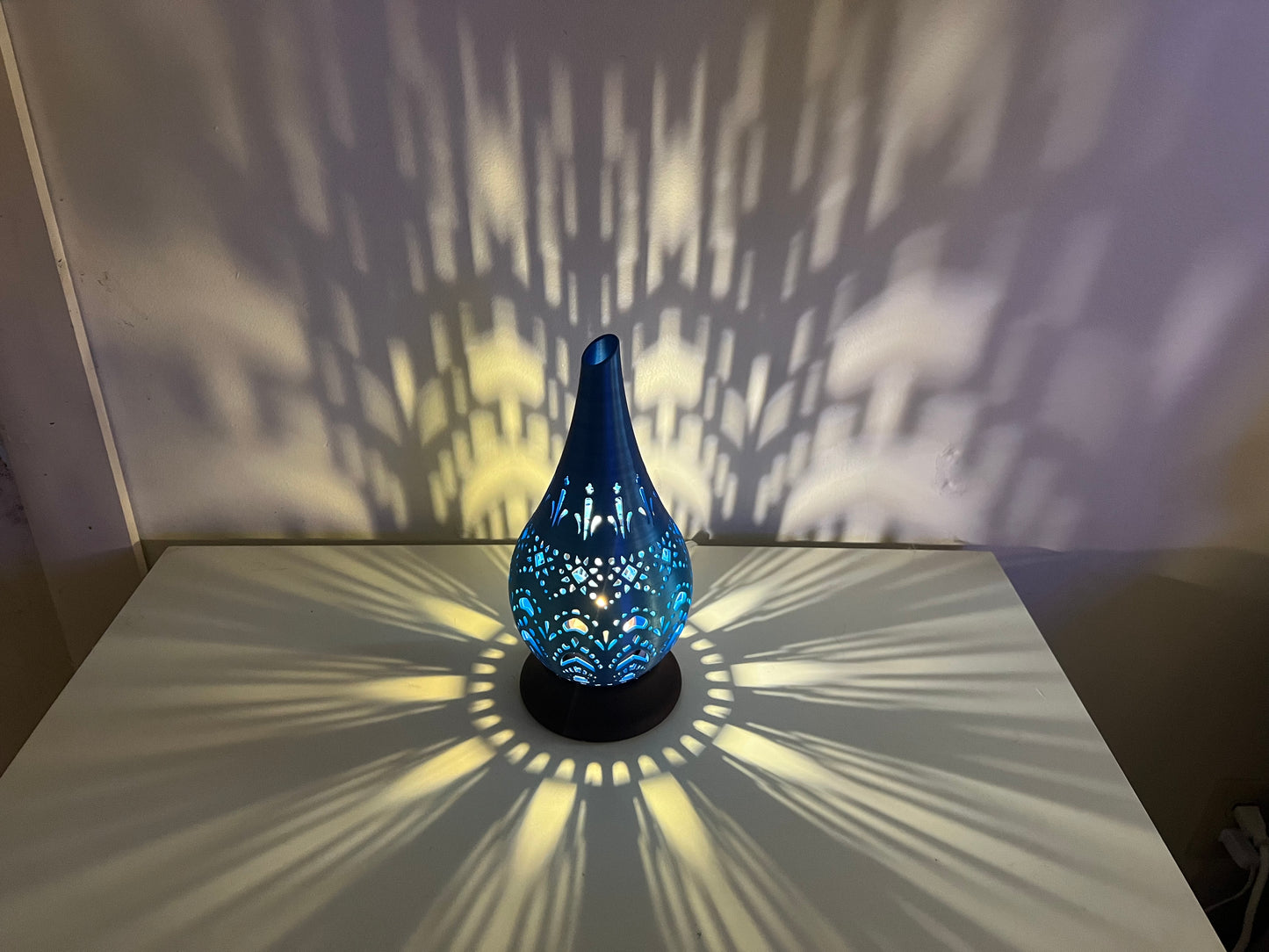 Tear Drop Lamp